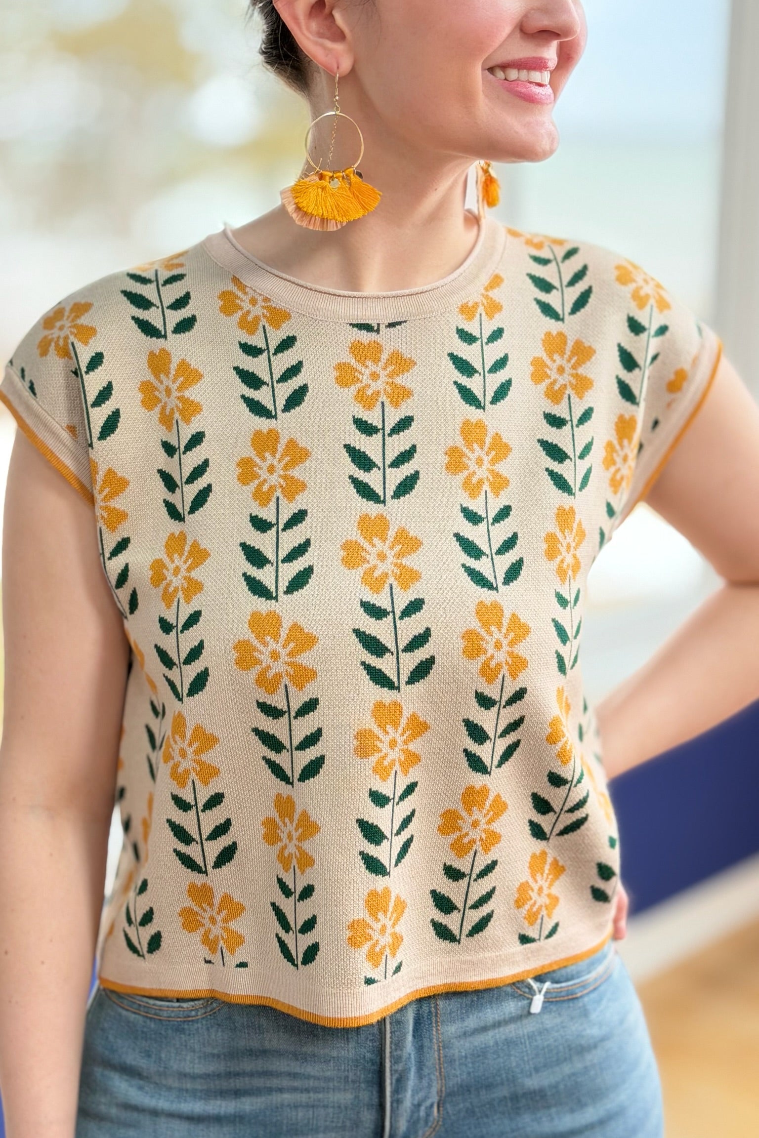 Retro Floral Knit Top - Apricot