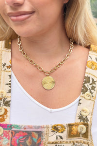 Textured Round Oval Necklace