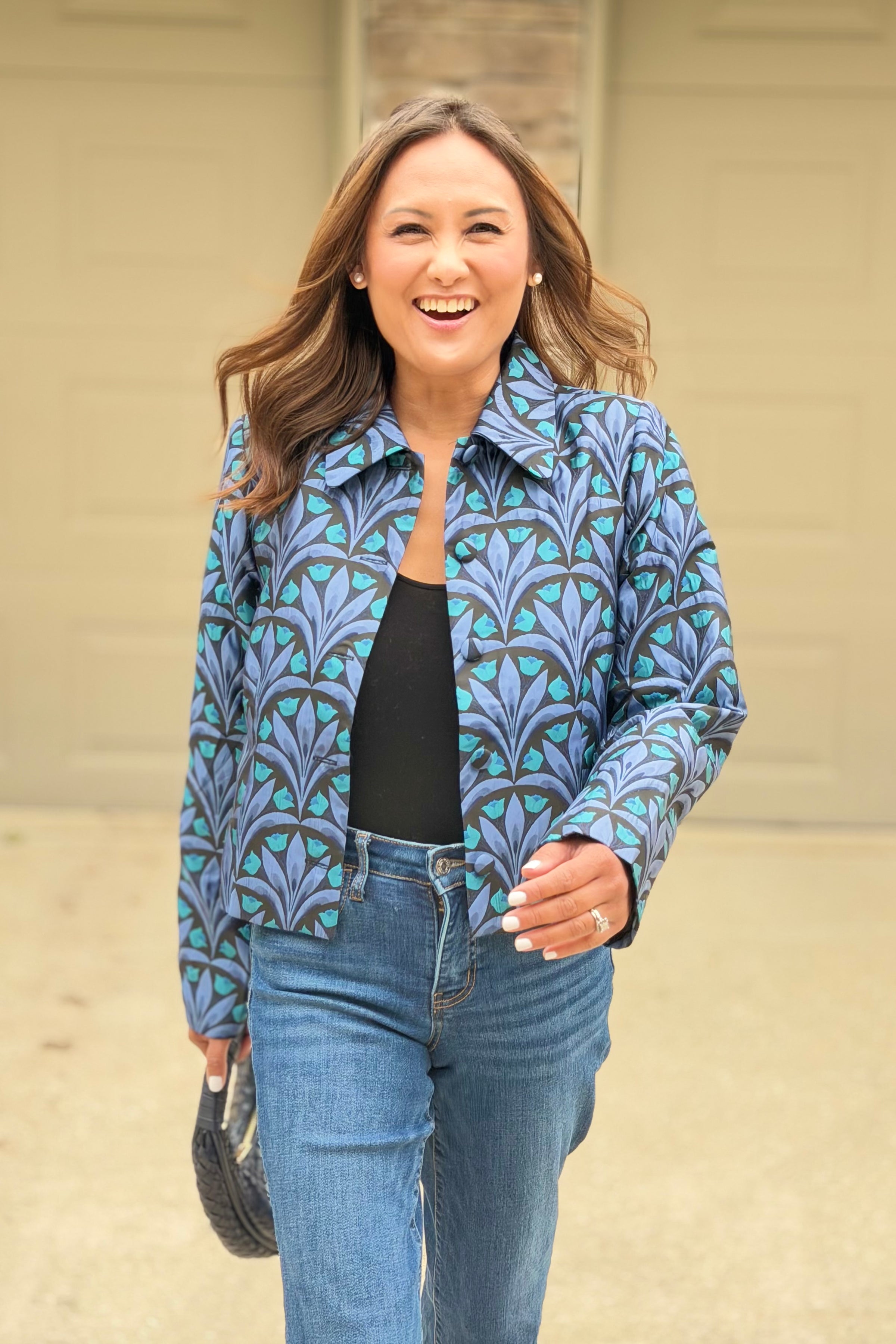 Aurra Jacquard Collared Jacket