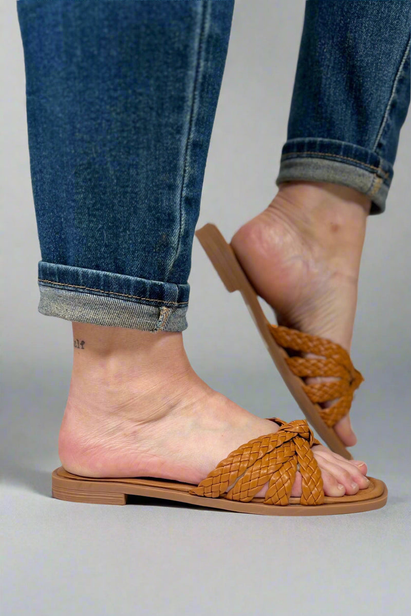 Richie Braided Slip On Sandal - Tan