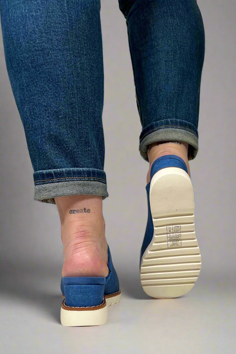 Wedge Slip On Diagonal - Blue