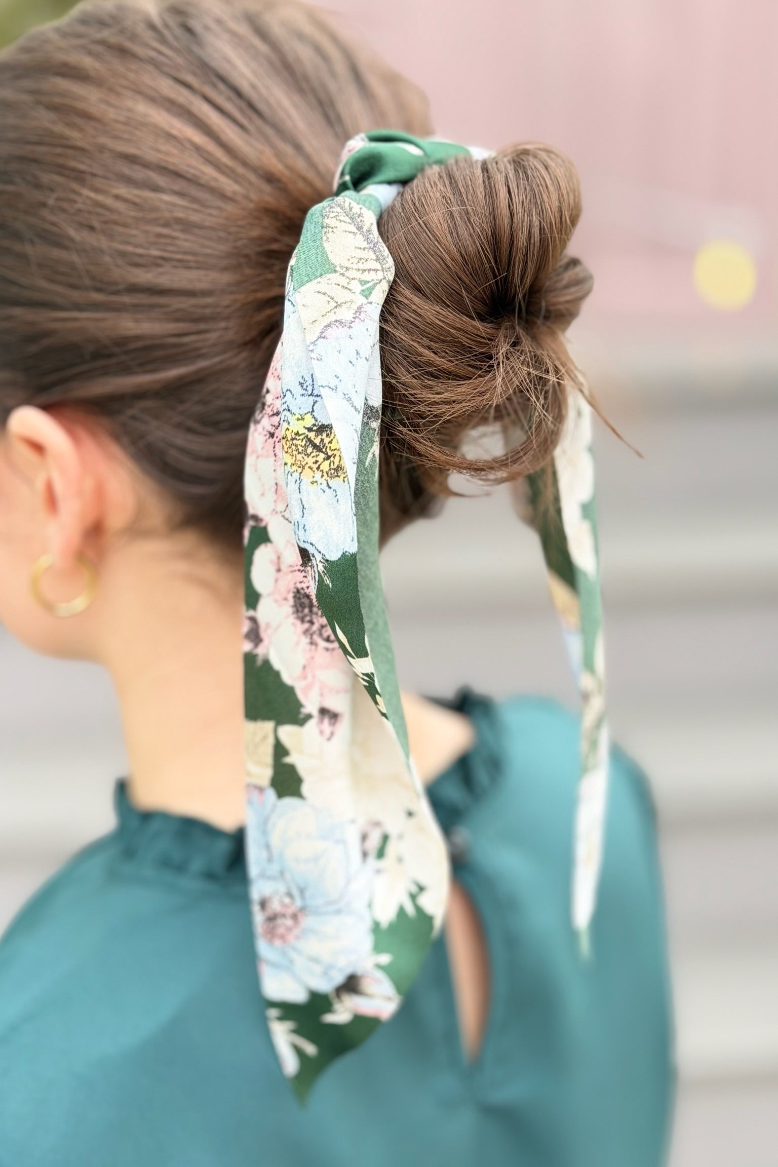 Ponytail Scrunchie With Ribbon - Green