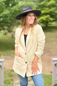 Lightweight Corduroy Jacket With Pockets