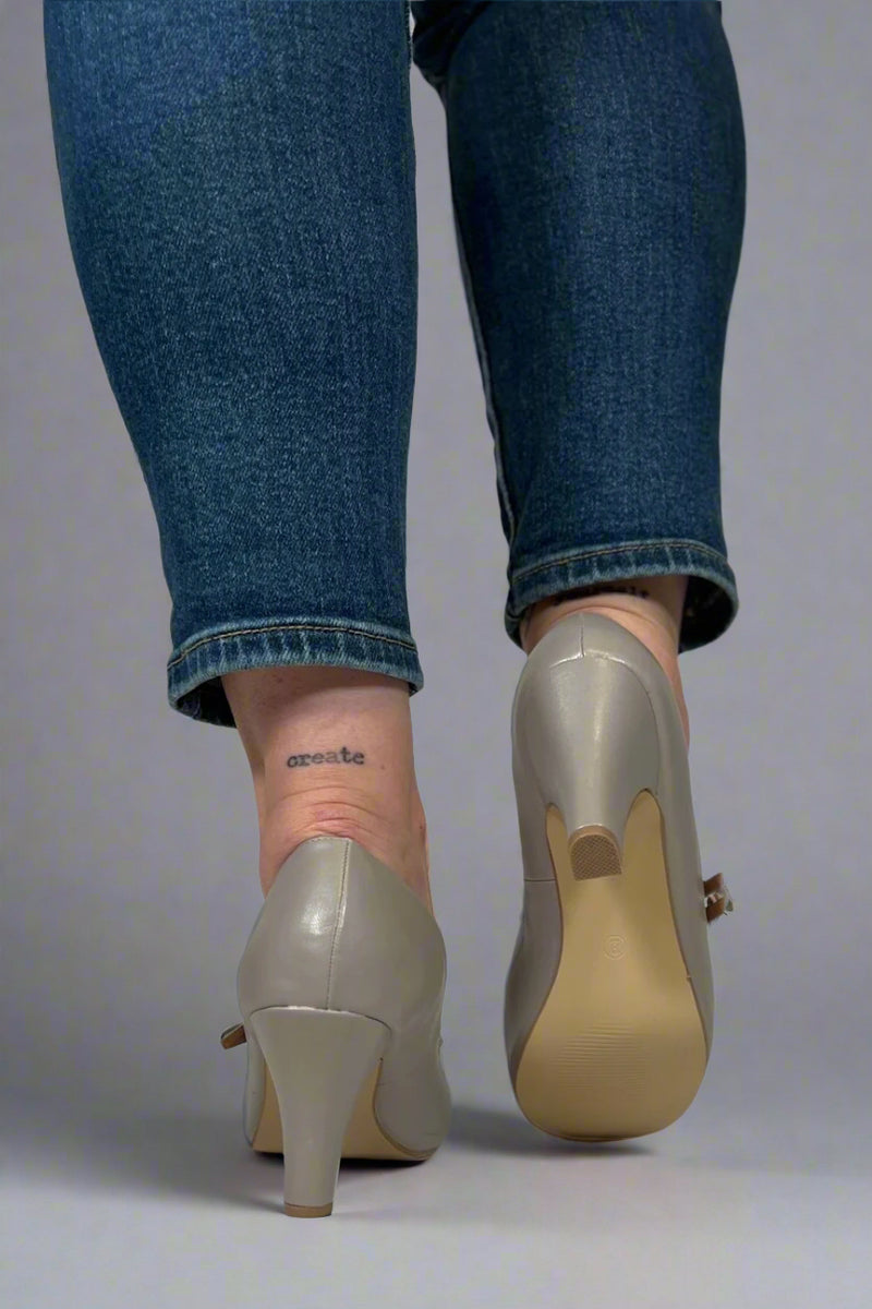 Windy Mary Jane Pump Heels - Grey