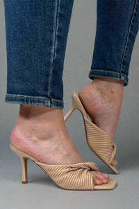 Twisted Tru Comfort Foam Greer Pump