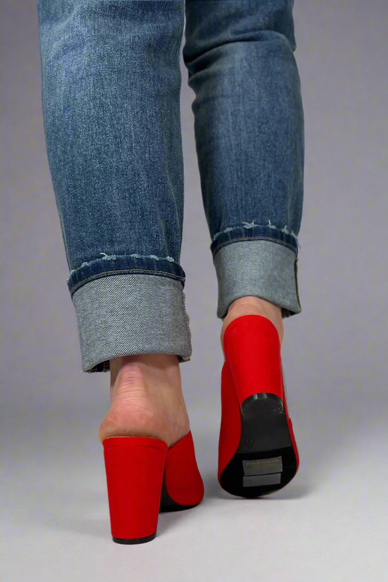 Allea Block Heeled Mules - Red