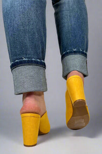 Allea Block Heeled Mules - Mustard