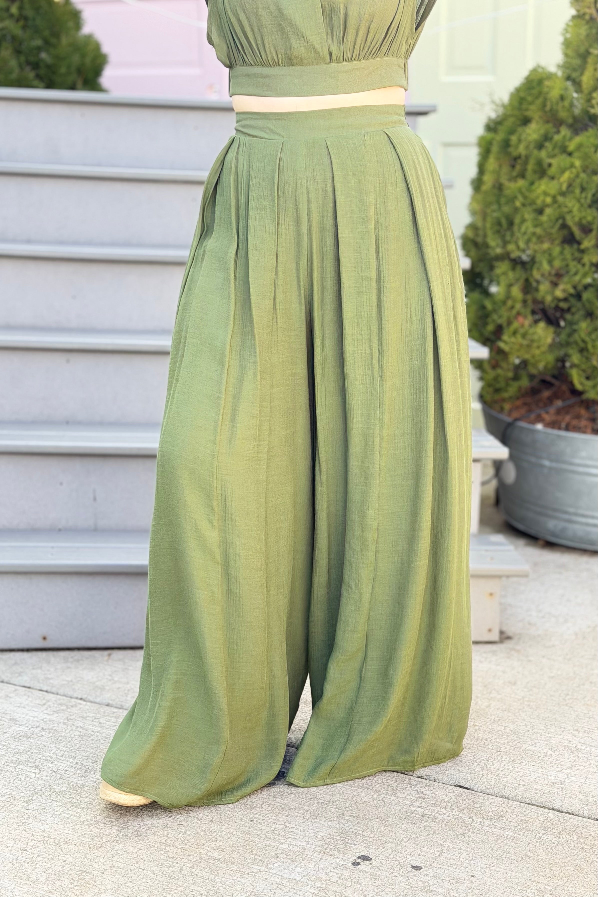 Flowy Wide-Leg Pants - Olive