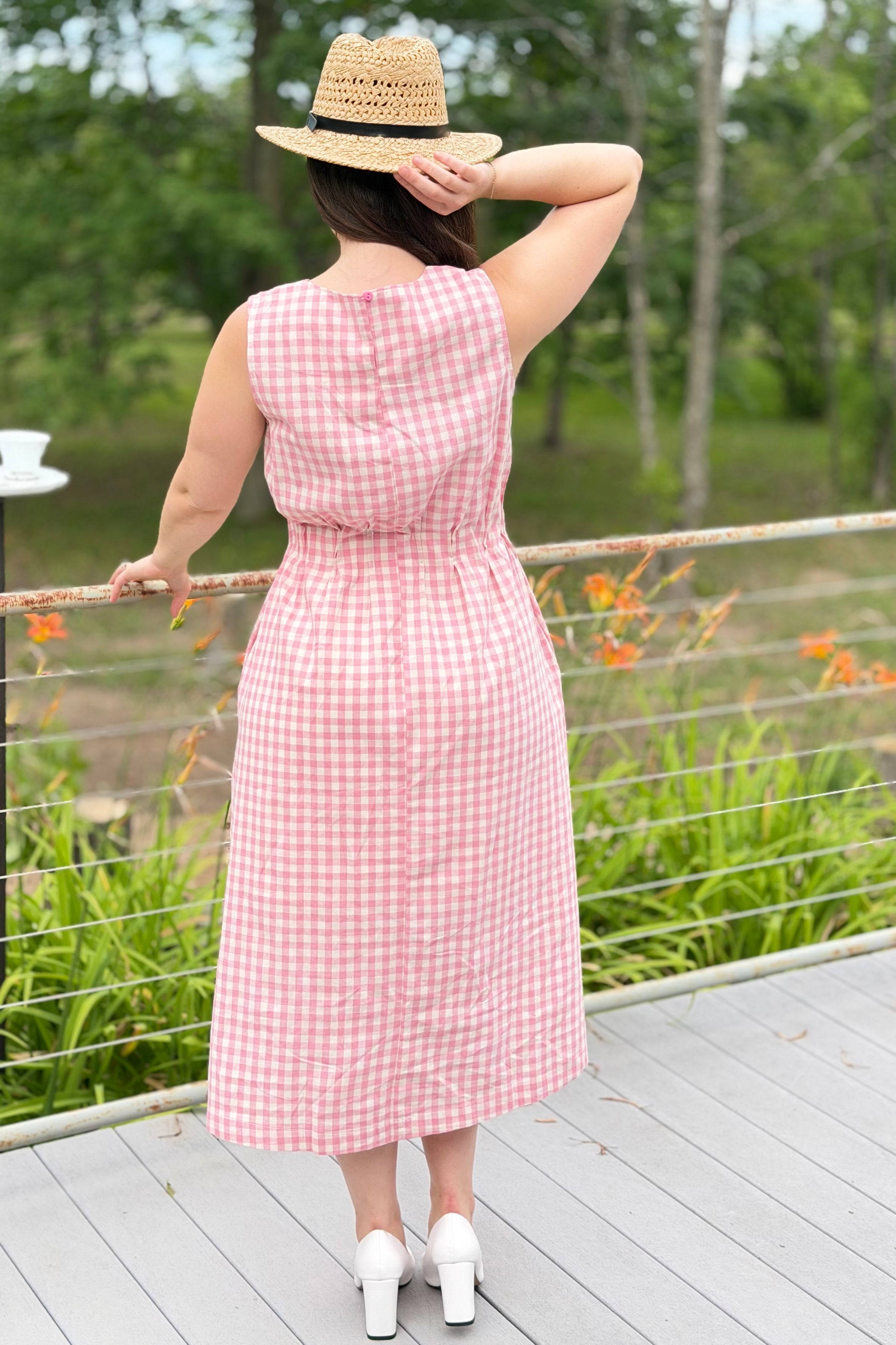Gingham Sleeveless Midi Dress - Pink