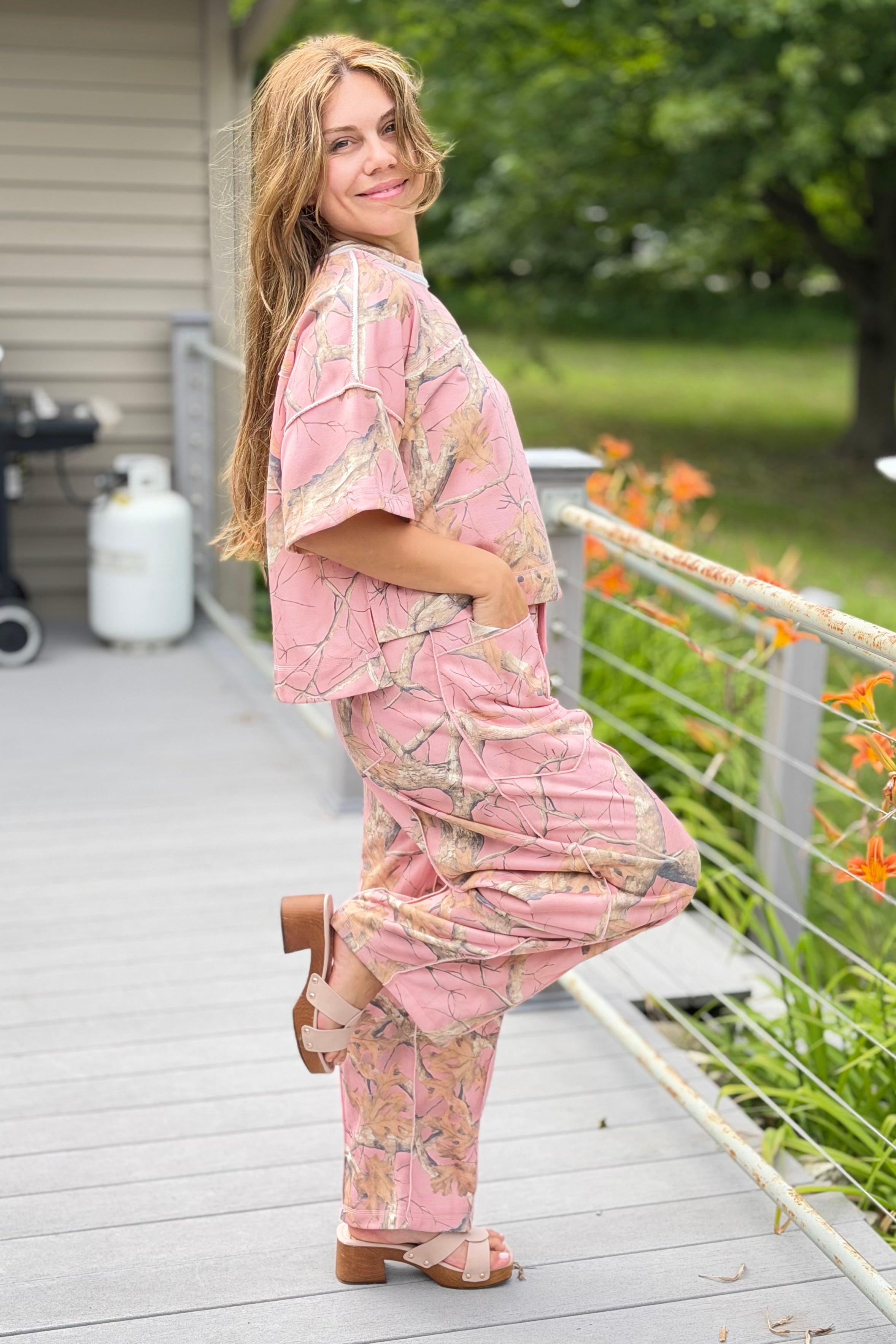 Camo Print Lounge Pants - Pink