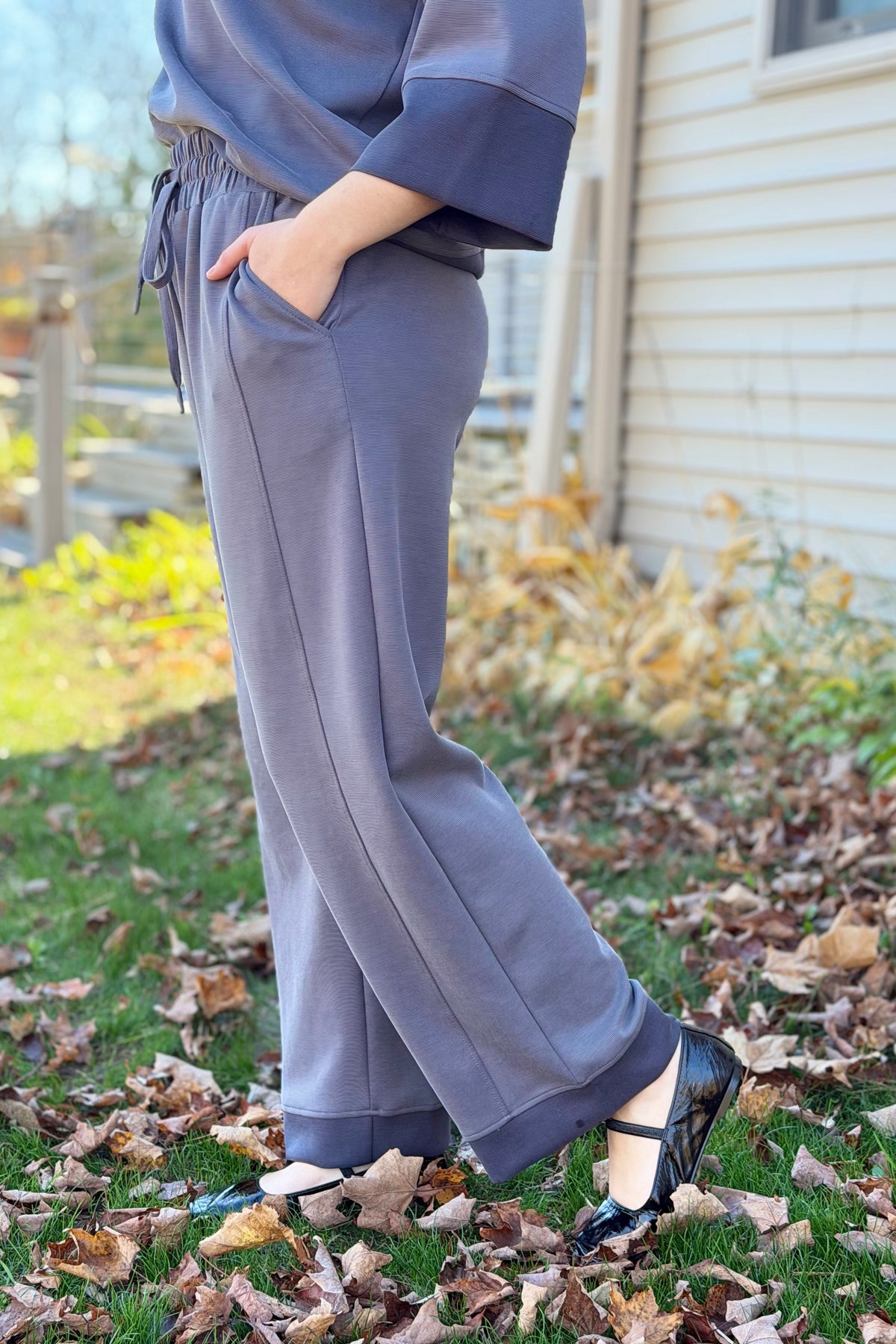 Cloudknit Colorblock Pants - Charcoal