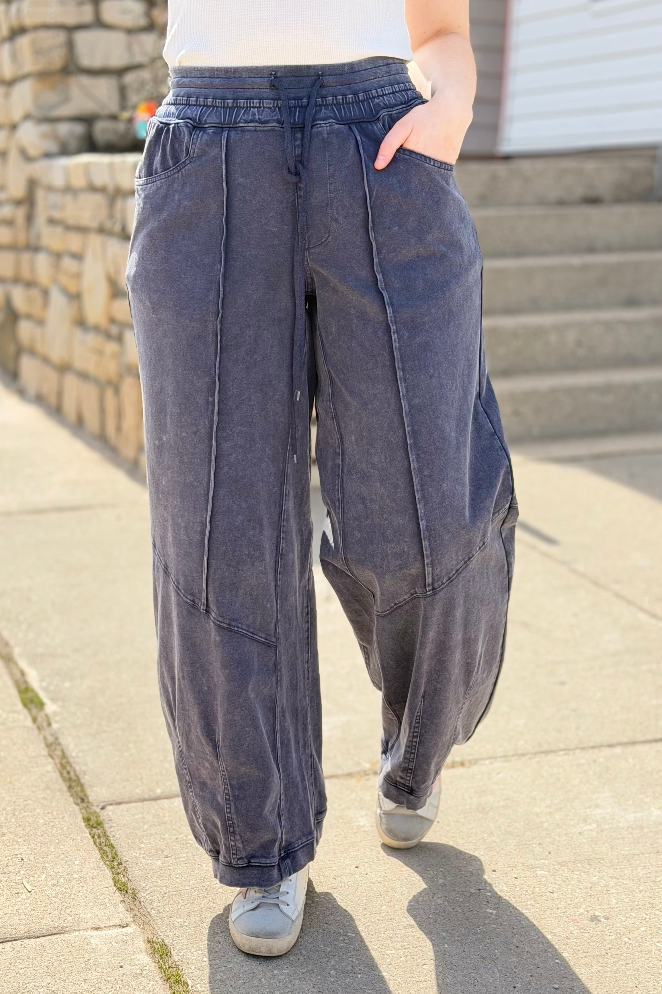 Washed French Terry Barrel Pants - Navy