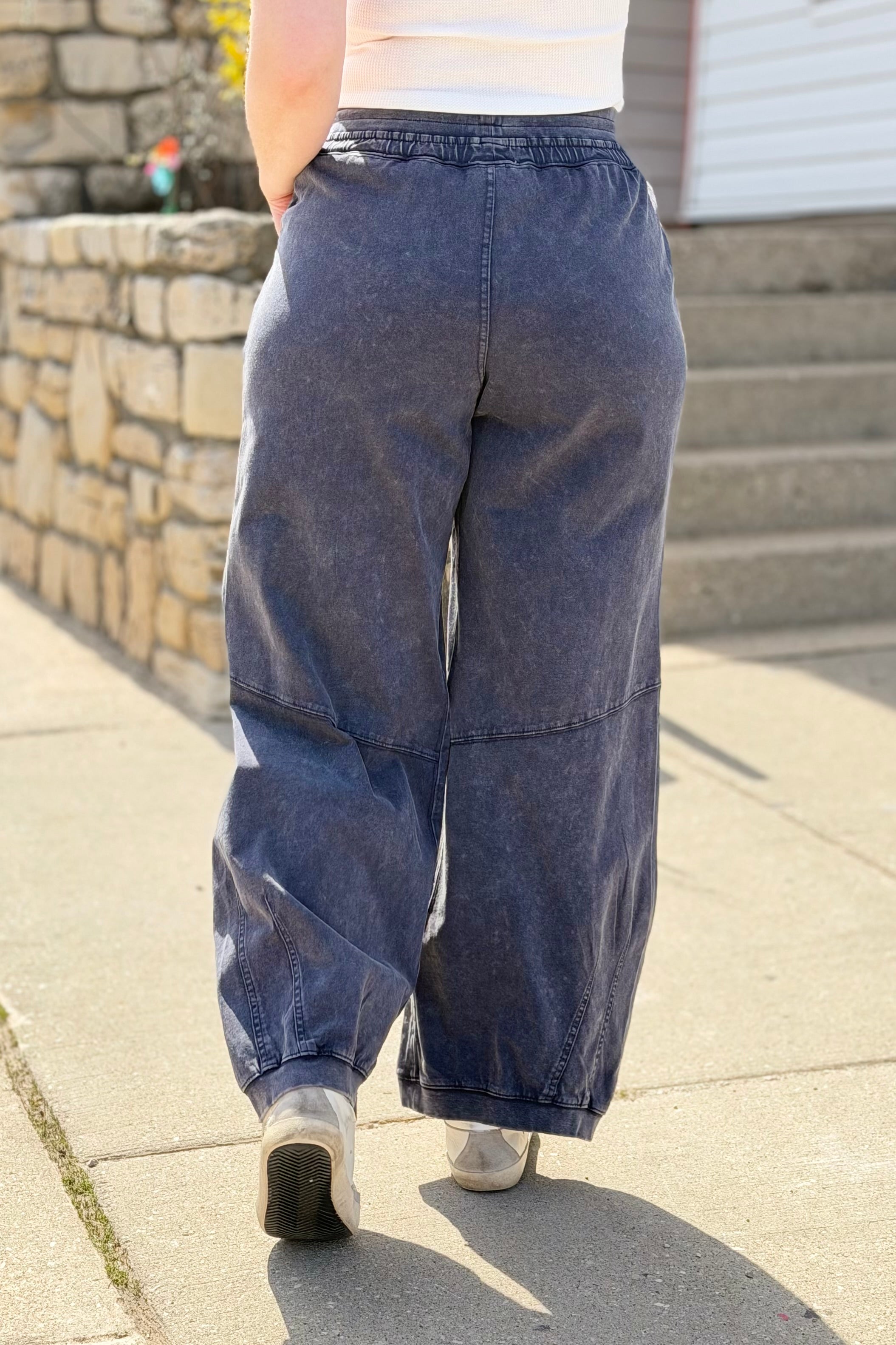 Washed French Terry Barrel Pants - Navy