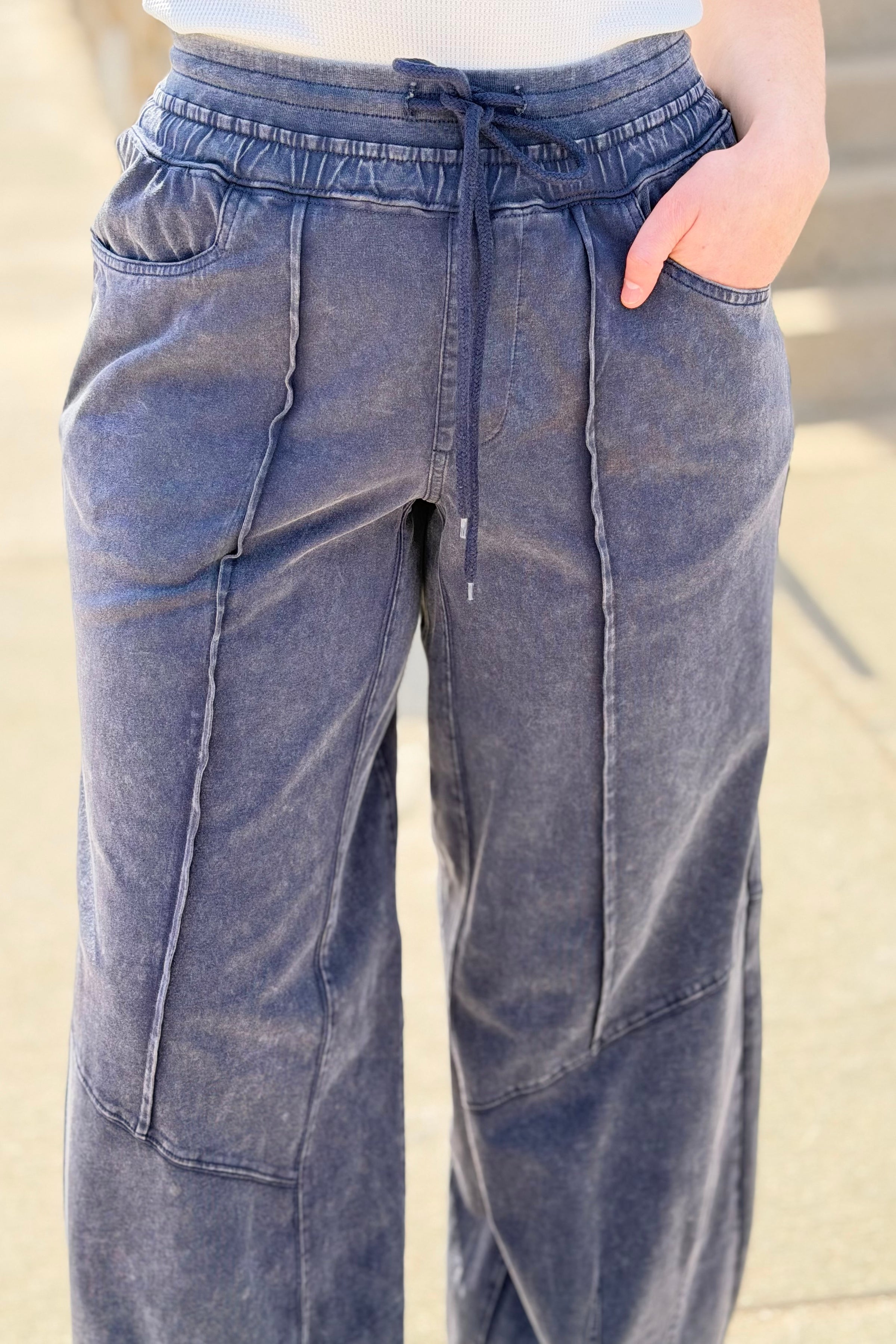 Washed French Terry Barrel Pants - Navy