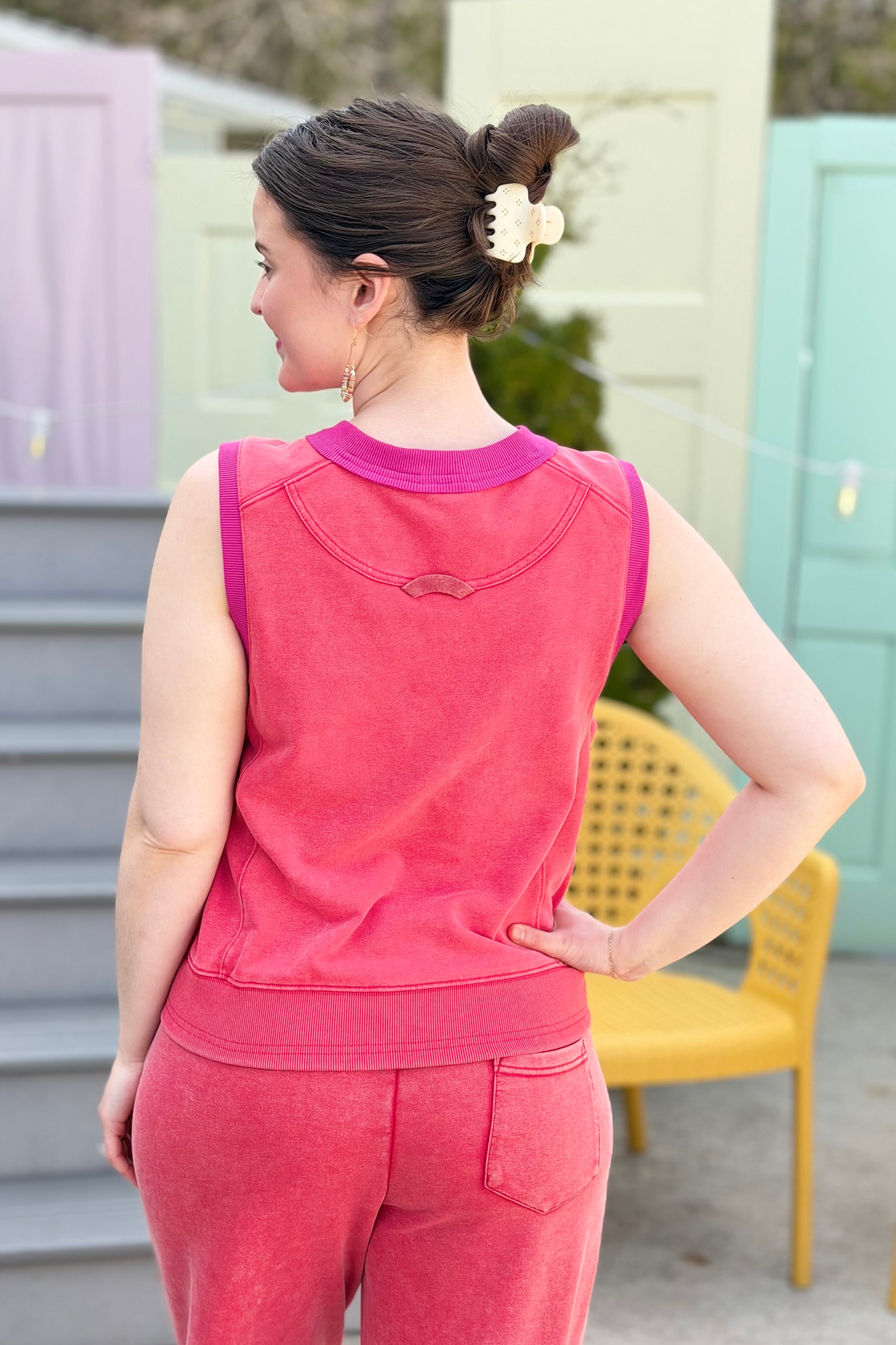 Sleeveless Crewneck Lounge Top - Red