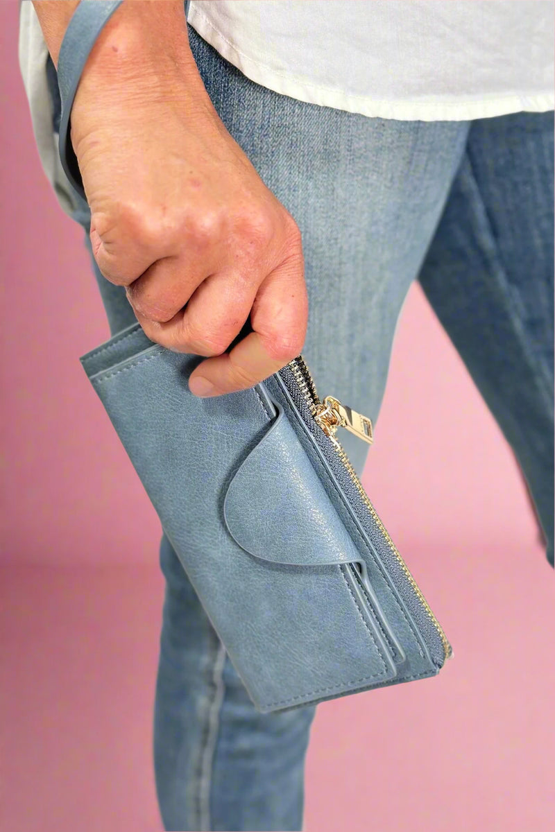 Kyla Wallet With Snap Closure - Jean