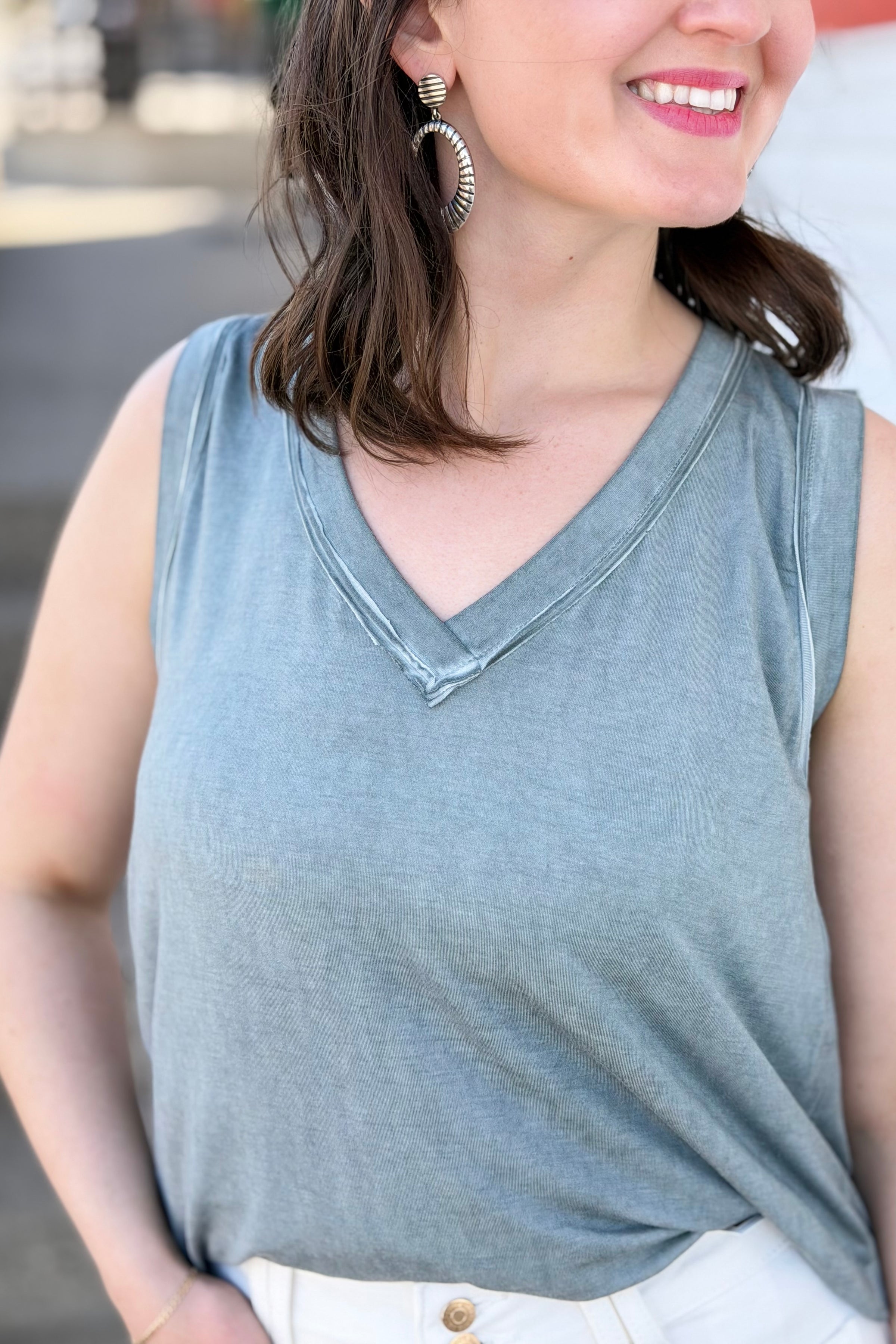 V-neck Raw Edge Tank Top - Ash