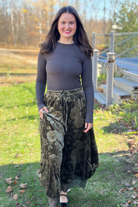 Floral Embossed Velvet Balloon Leg Pants