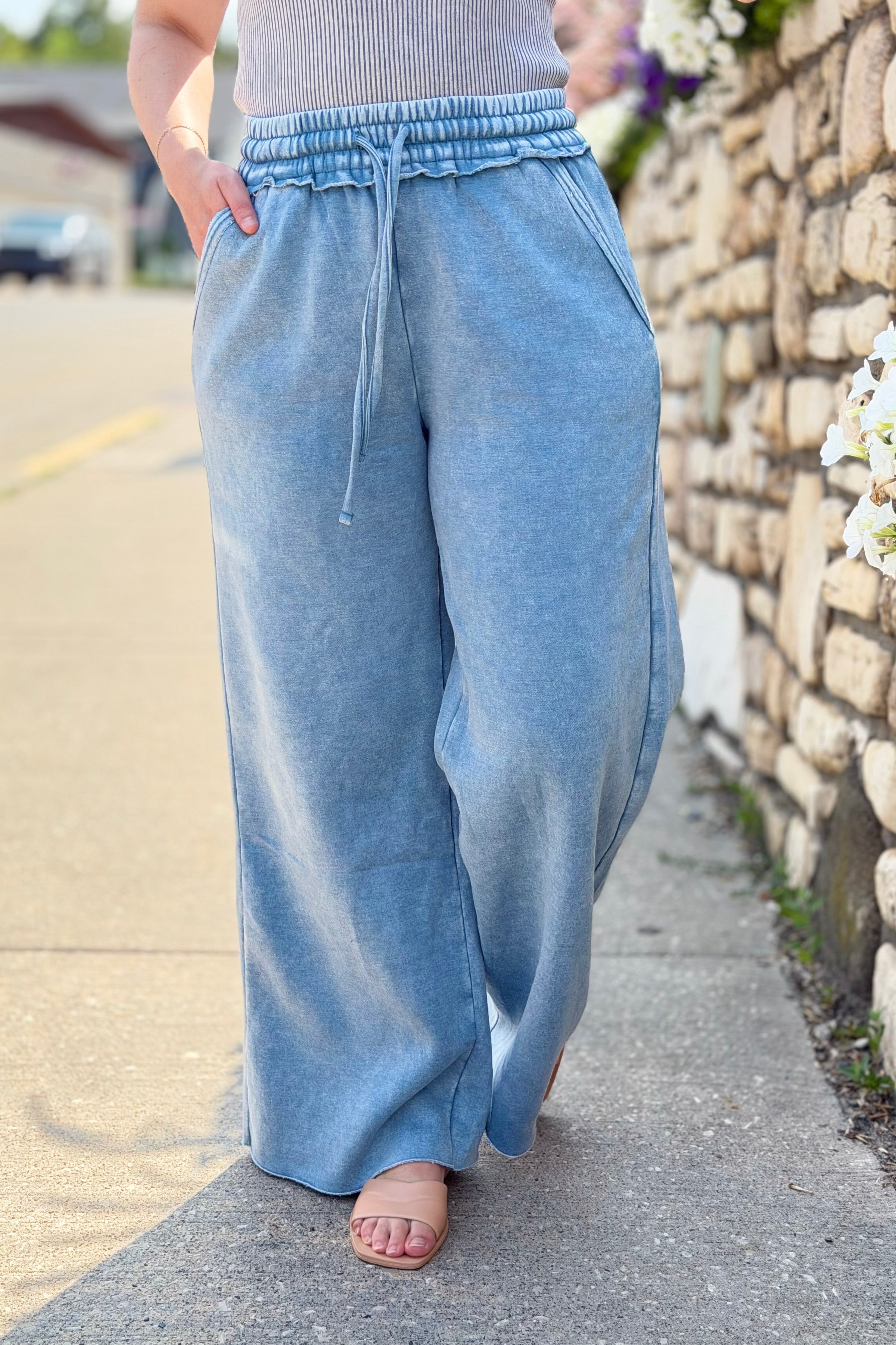 Acid Wash Palazzo Sweatpants - Blue