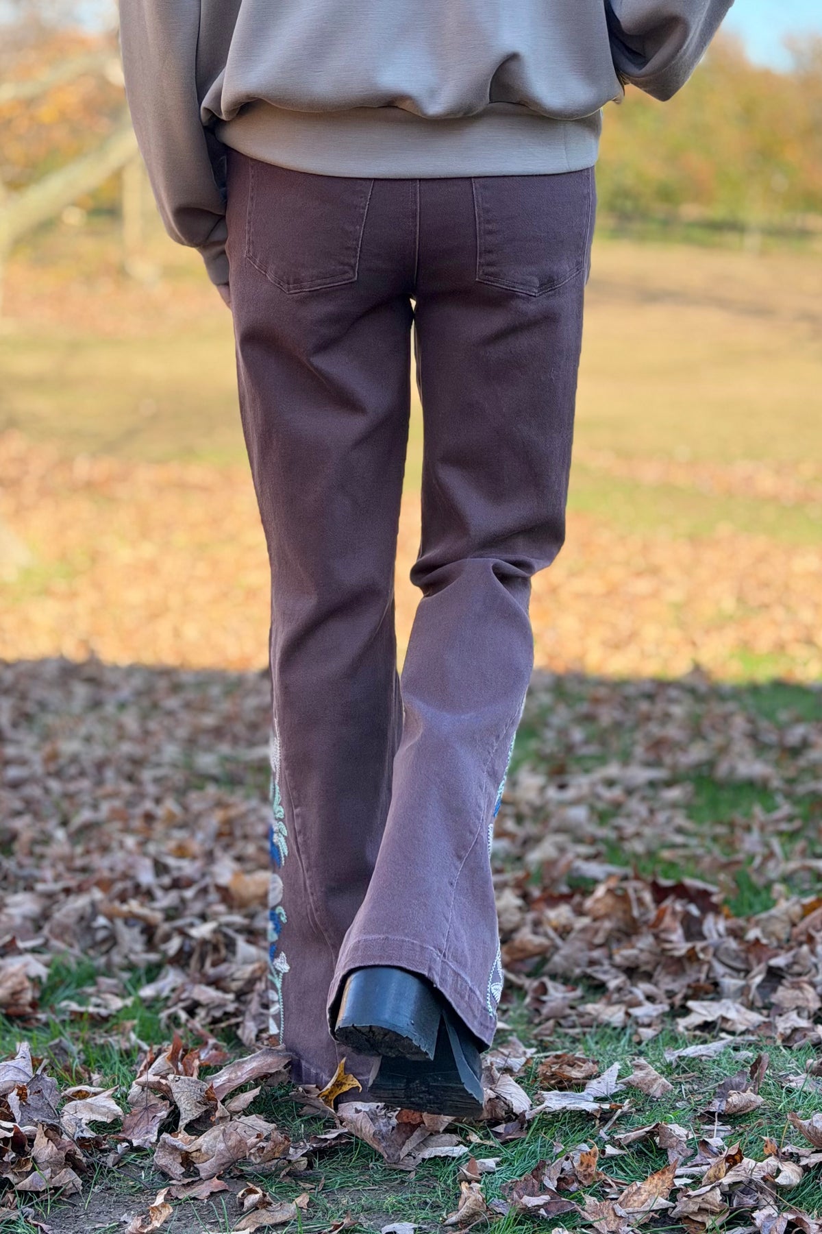 Embroidered Flare Pants - Ash