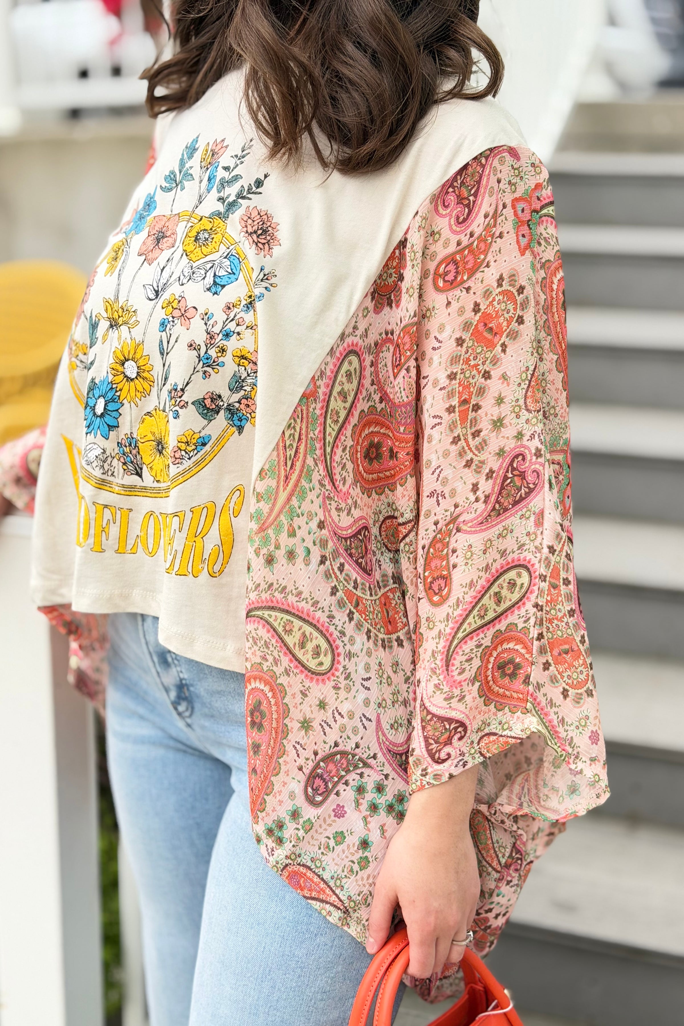 Graphic Boho Top Wildflowers - White