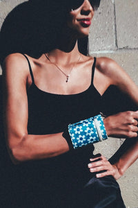 Stash Wrap / Wrist Wallet - Blue Daisy