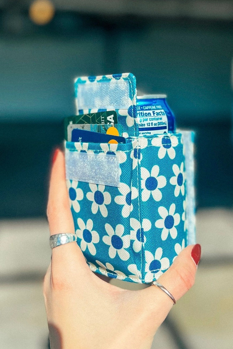 Wallet + Can Cooler - Blue Daisy