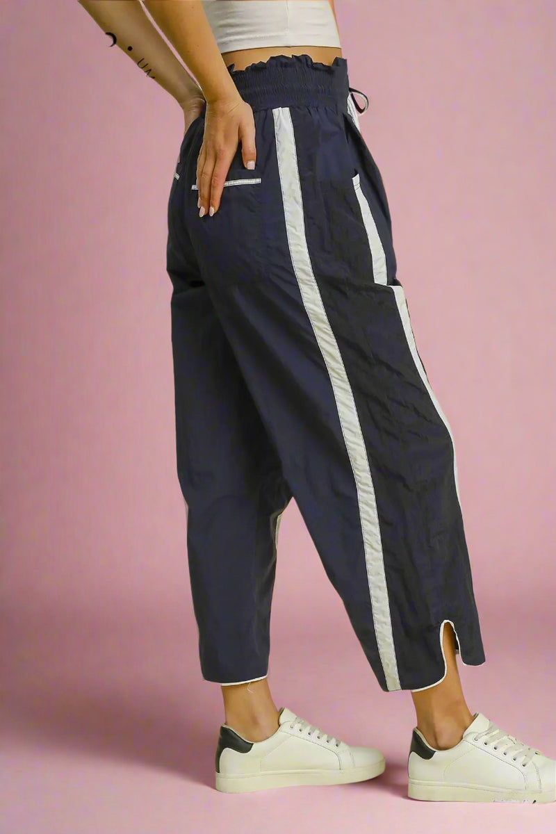 Cropped Windbreaker Pants - Navy
