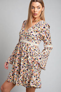 Lace Trim V-Neck Dress - Cream