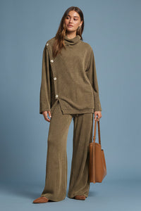 Lavish Side Button Top - Olive