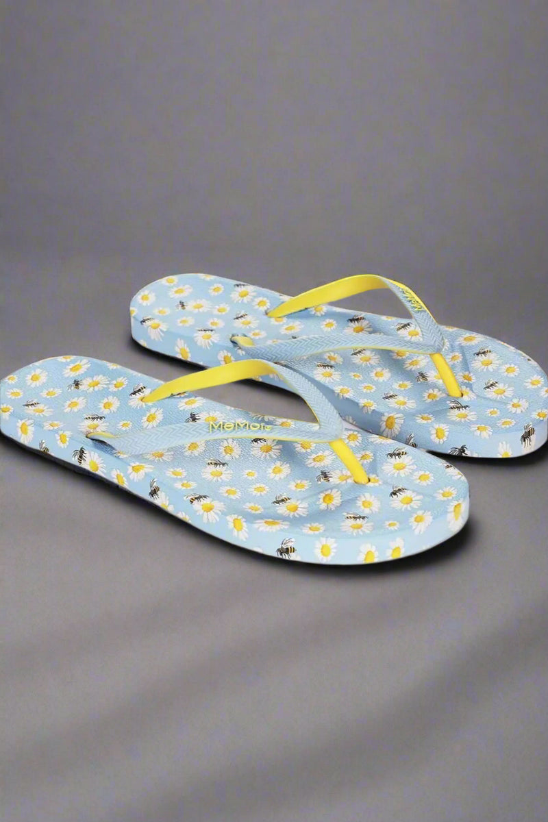 Women's Daisies Flip Flops & Mesh Bag Set