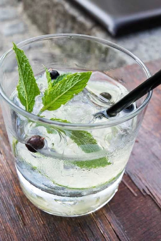 XOXO: A Cocktail Book