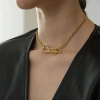 Necklace With Bow Pendant - Gold