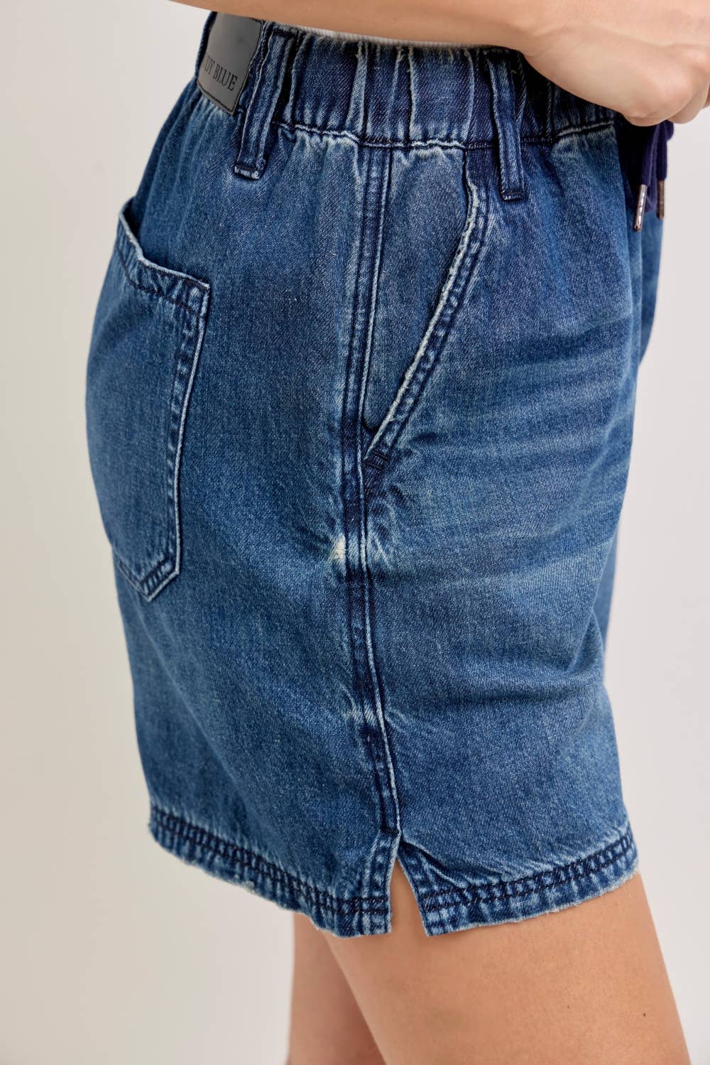 HW Baggy Short Featherweight