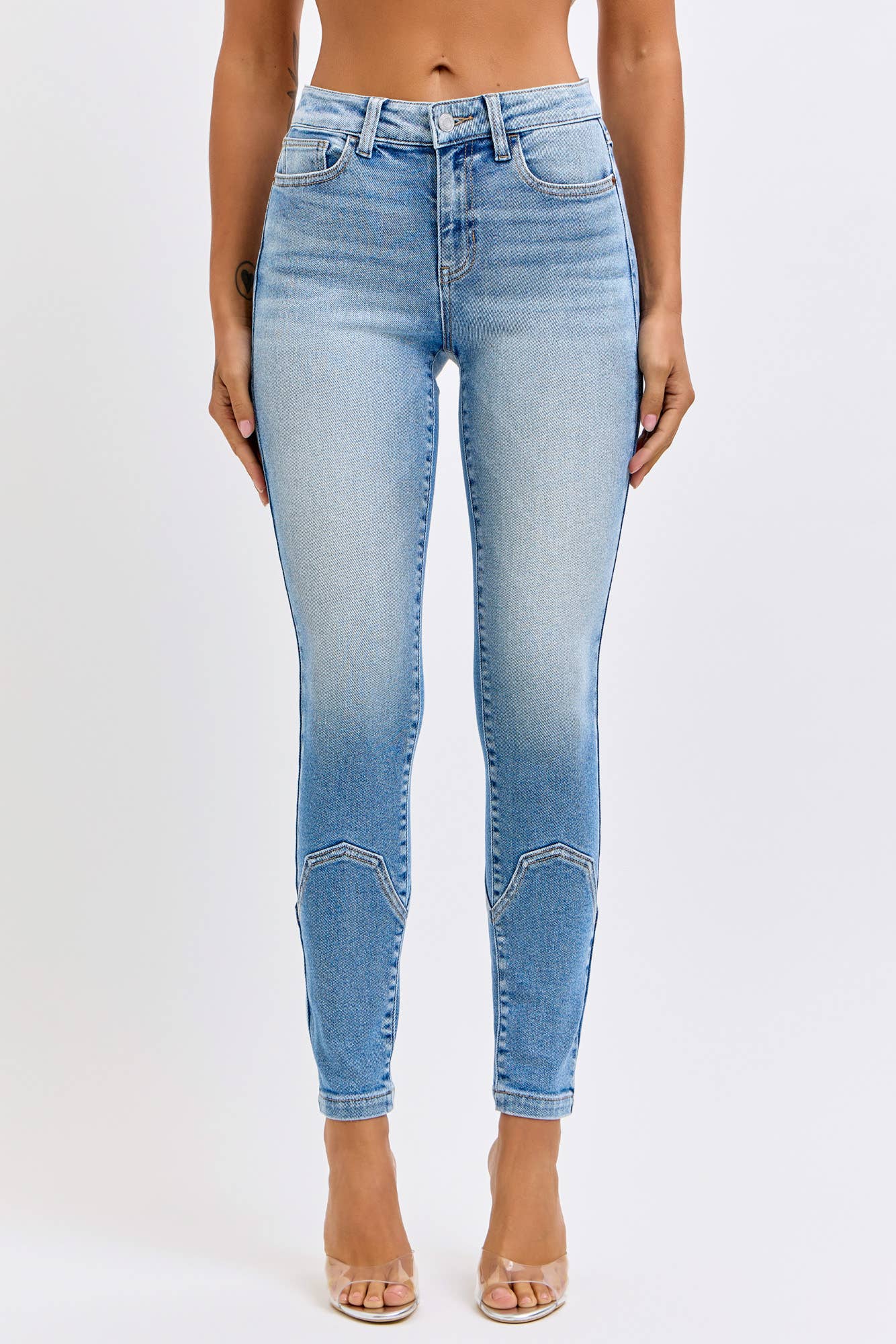 Light Wash Skinny Jean C267