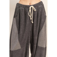 Contrasting High-Waist Sweatpants