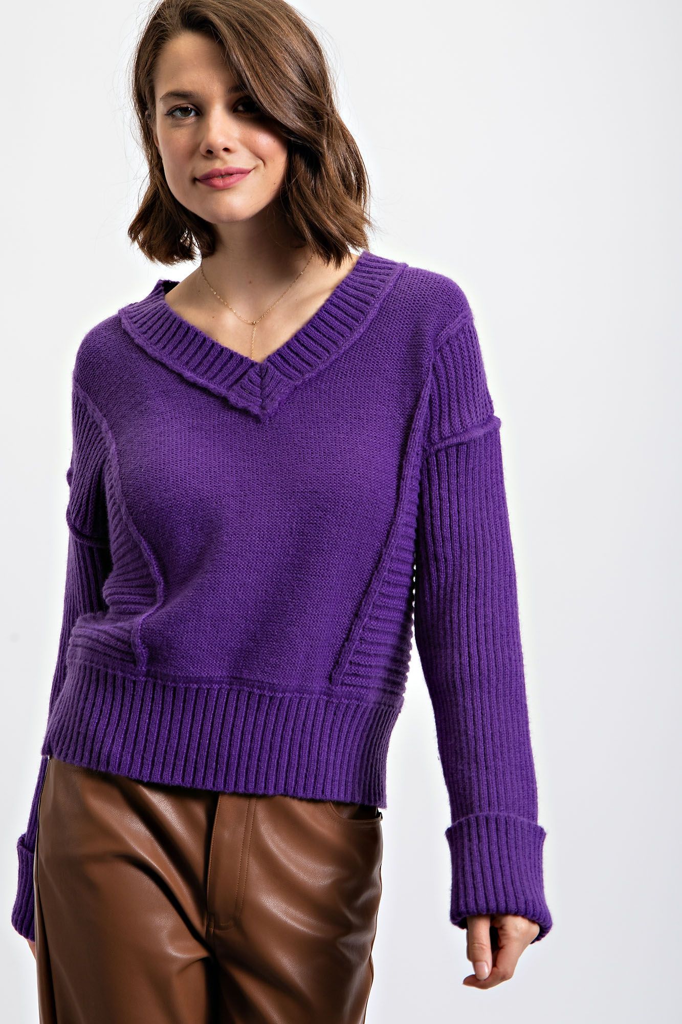 V-Neck Knitted Sweater - Violet