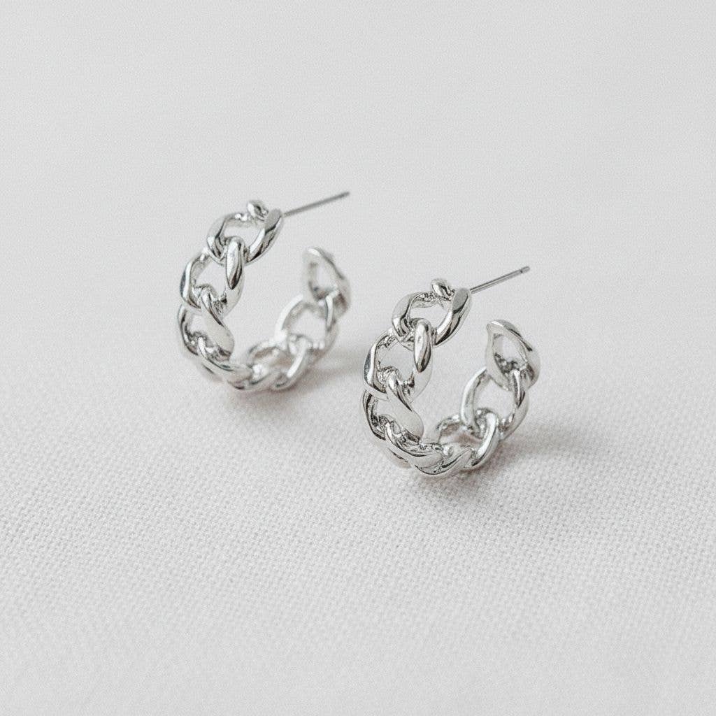 Geometric Chain Drop Earrings with Chic Design