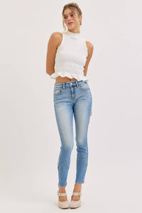 Light Wash Skinny Jean C267