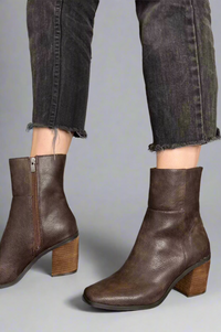 Maora Tall Ankle Boots - Brown