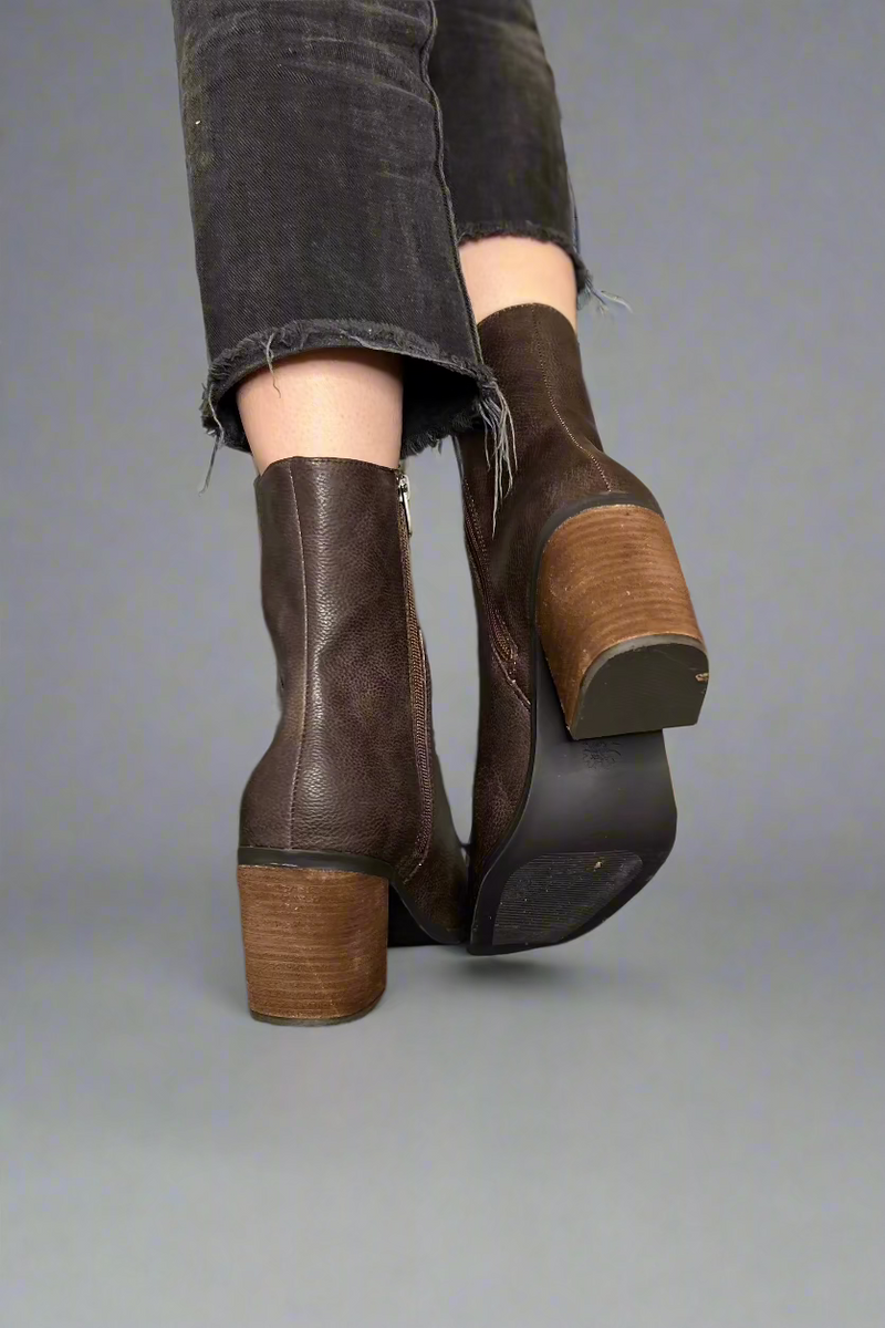 Maora Tall Ankle Boots - Brown